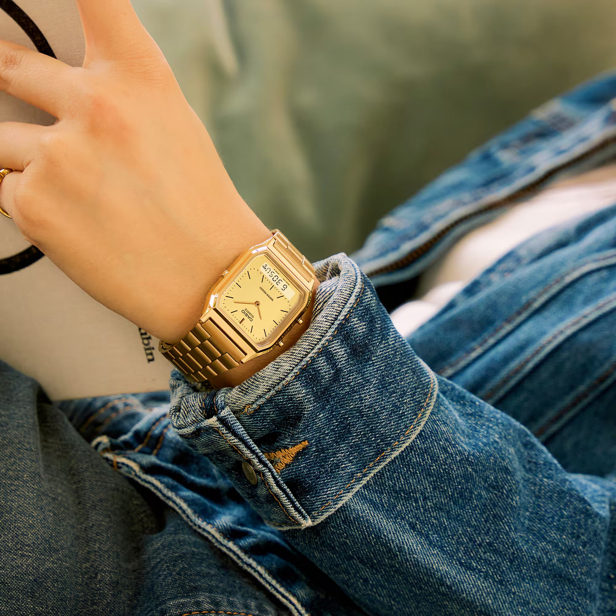Casio - AQ-230GA-9D