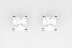 Princess Studs - 5mm