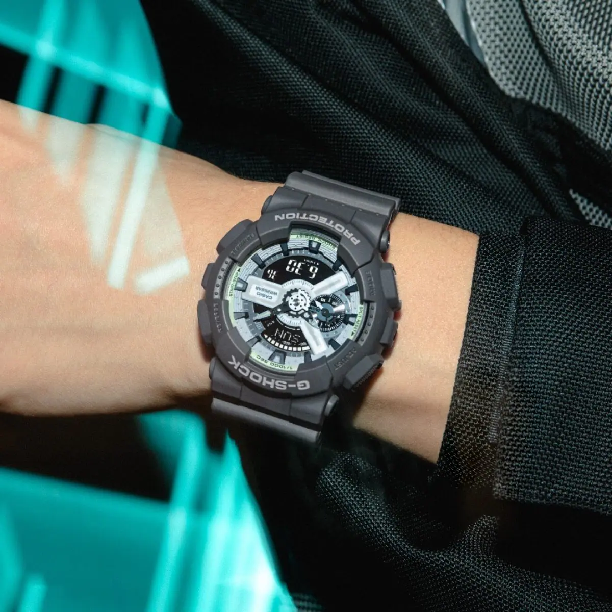 G SHOCK GREY DUO HIDDEN GLOW GA110HD-8A