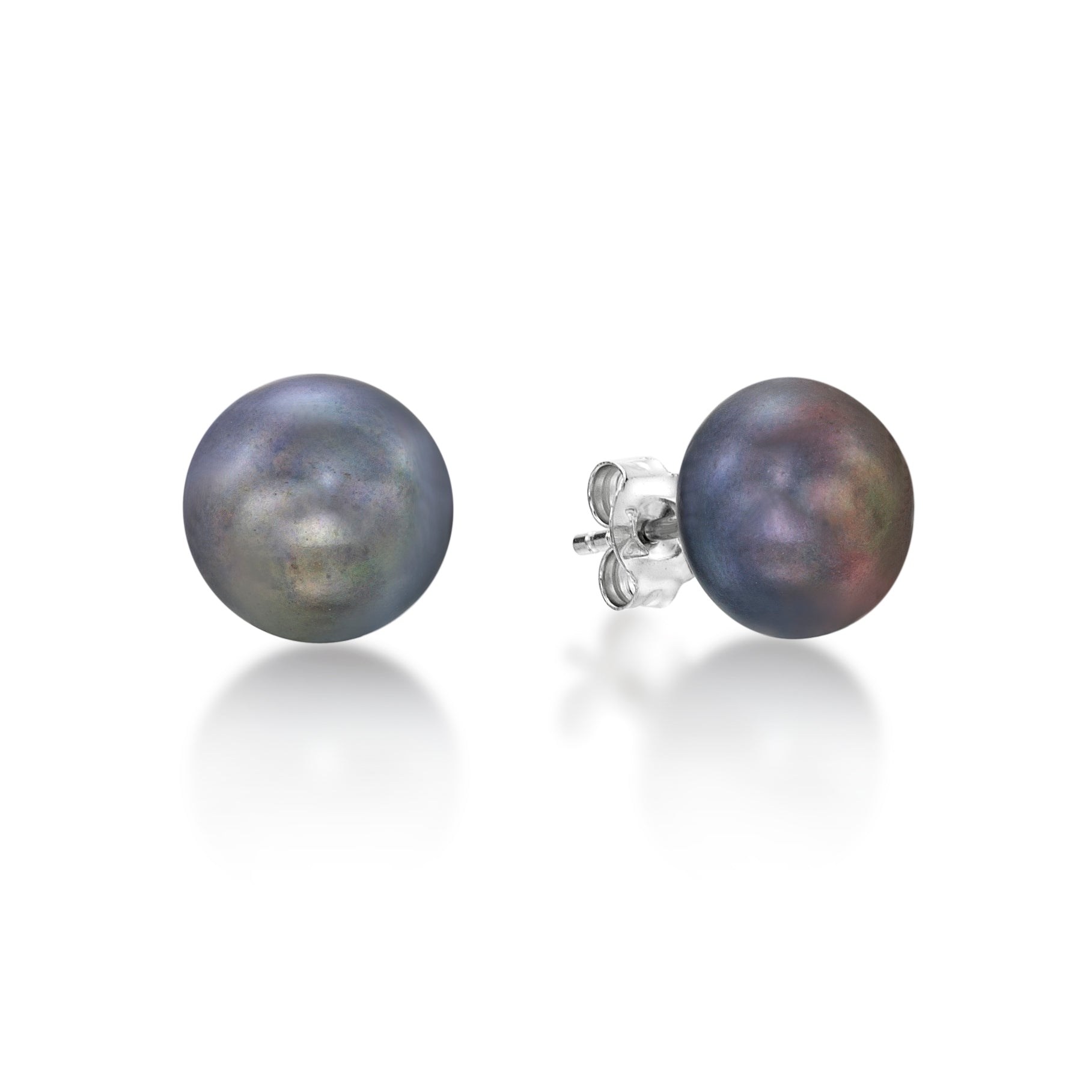 Fresh water pearl studs